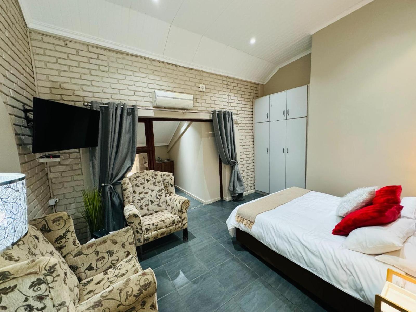 Echo Mountain Inn (Adults Only) ثابازيمبي الغرفة الصورة